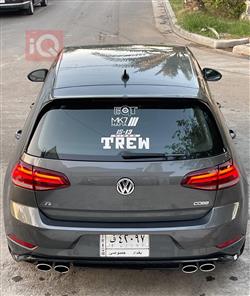 فولكسفاغن جولف R